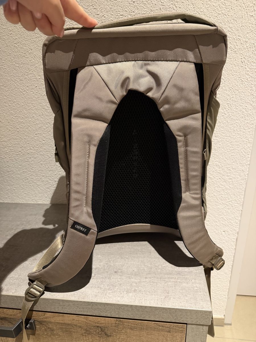 Osprey Zaini: Osprey Airspeed Backpack - Excellent Condition! – Nuovo (secondo la descrizione) da Meilen venduto da and_cg8t 1