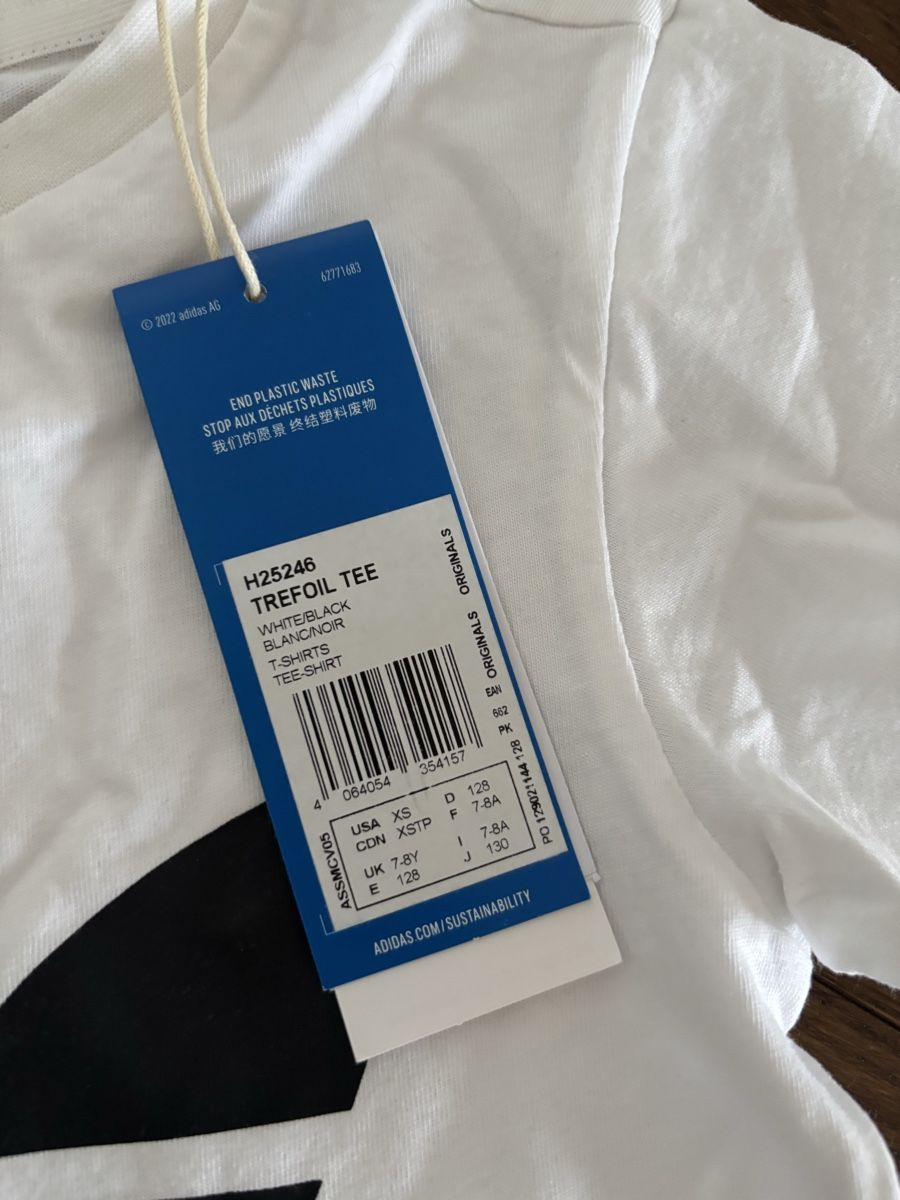 Adidas T-shirt: Adidas T-Shirt 128 – Nuovo (secondo la descrizione) da Buchrain venduto da Ham2383 1