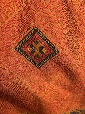 Écharpe / Étole traditionnelle en Soie – Laos / Isan (Thaïla