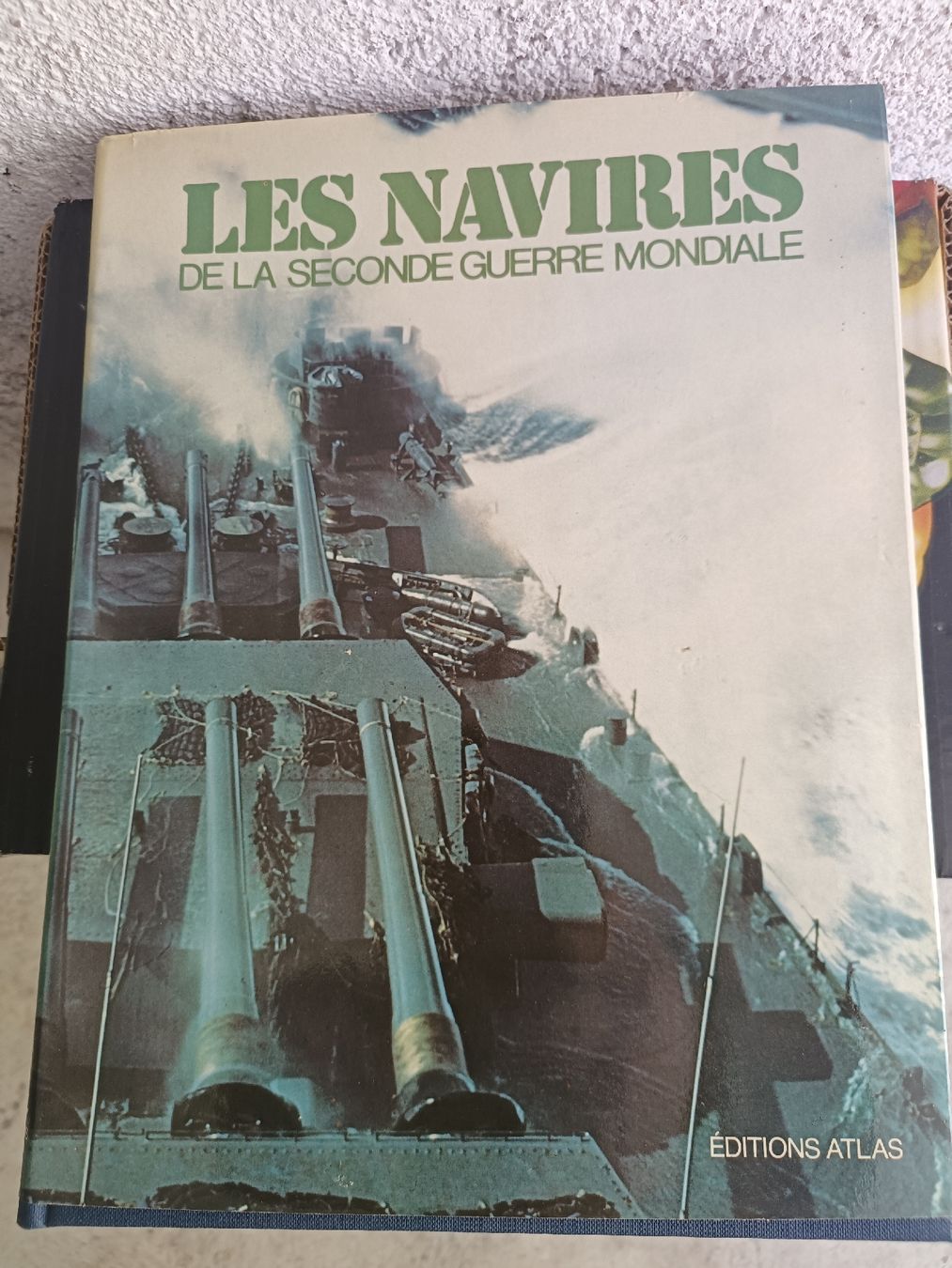 Libri: Les navires de la seconde guerre mondiale  – Usato da Corsier-sur-Vevey venduto da Cascade