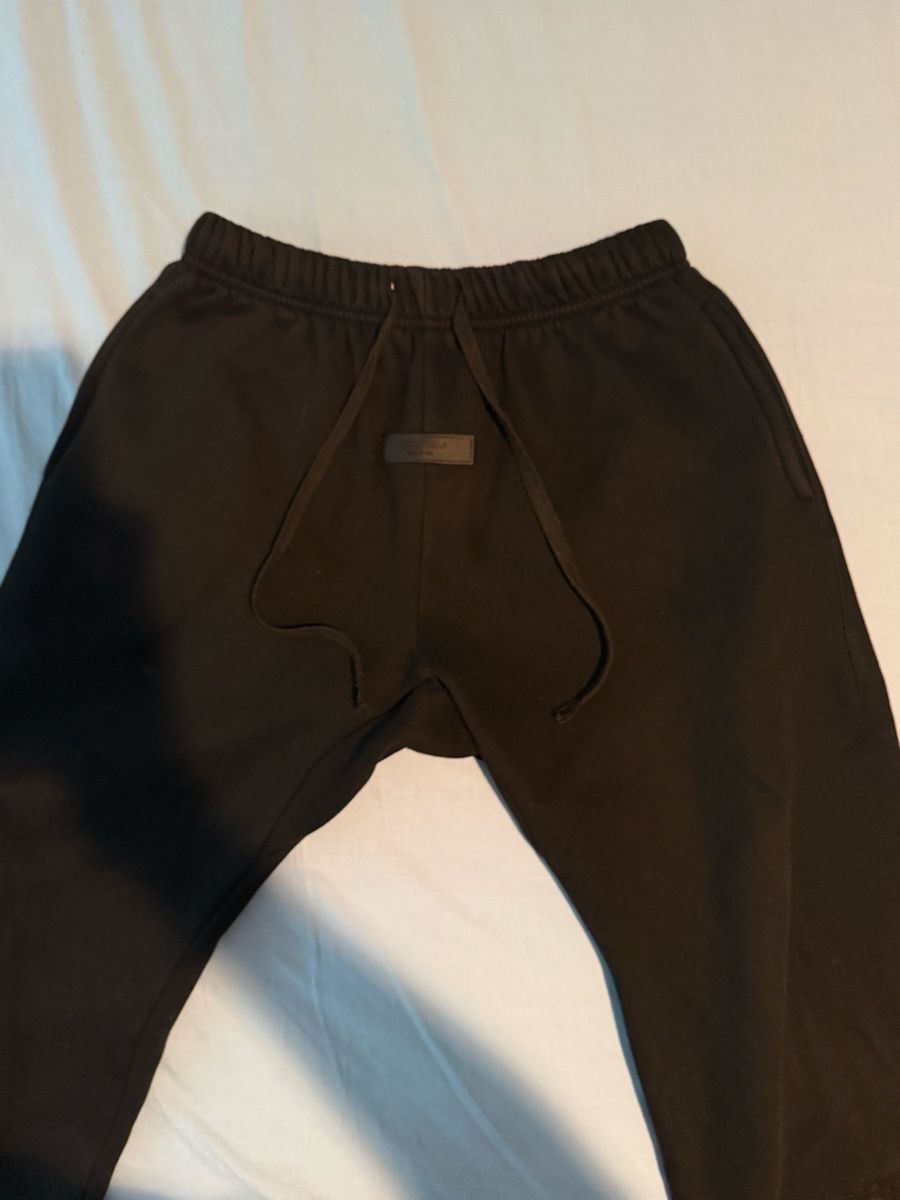 Fear of God Pantalons: Essentials Hose – Neuf (Voir description) à Biel/Bienne par yus_7373 2