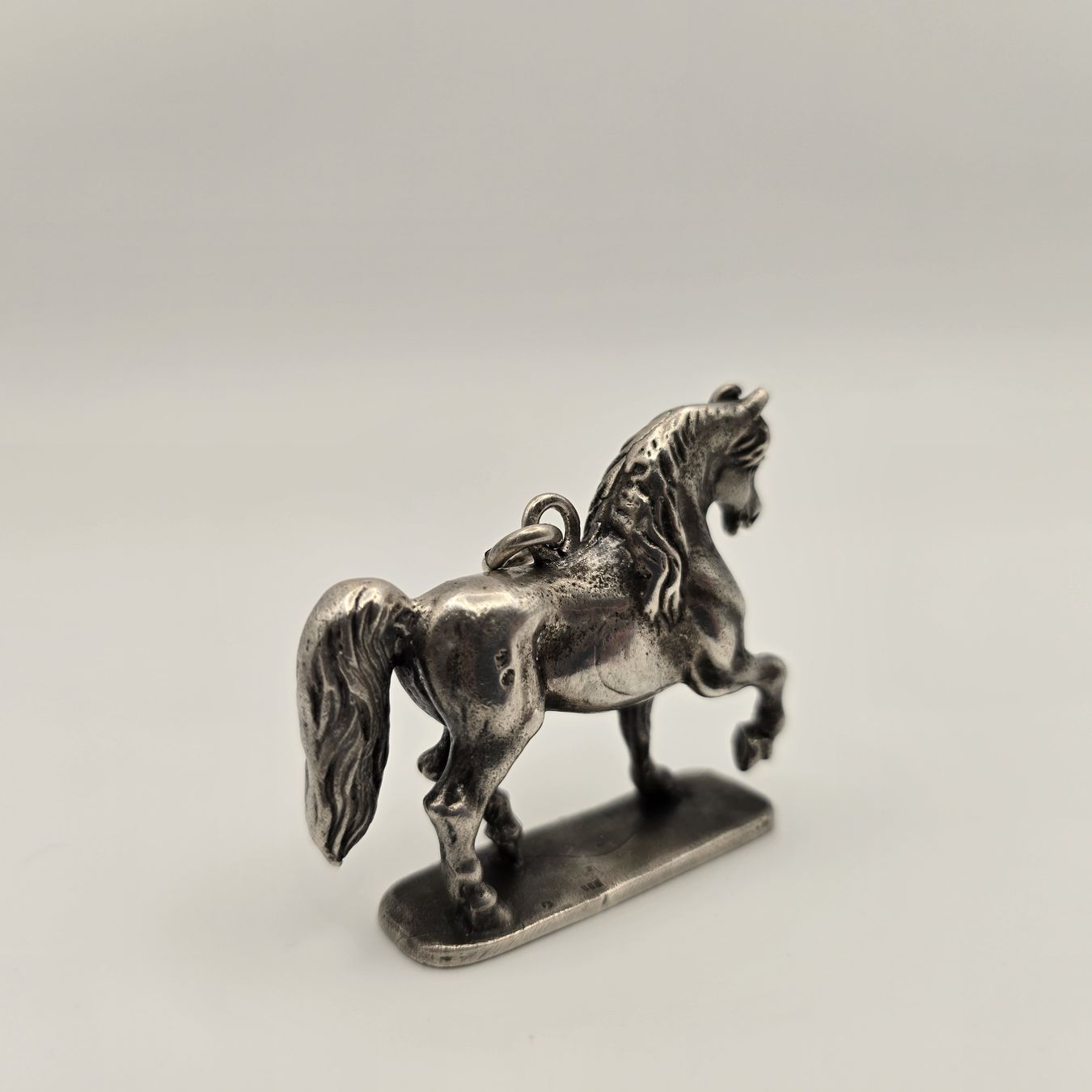 Statuette: Silber Anhänger Figur Pferd 800 Silber – Nuovo (secondo la descrizione) da Stein am Rhein venduto da JuwelierSteinbock.CH 4
