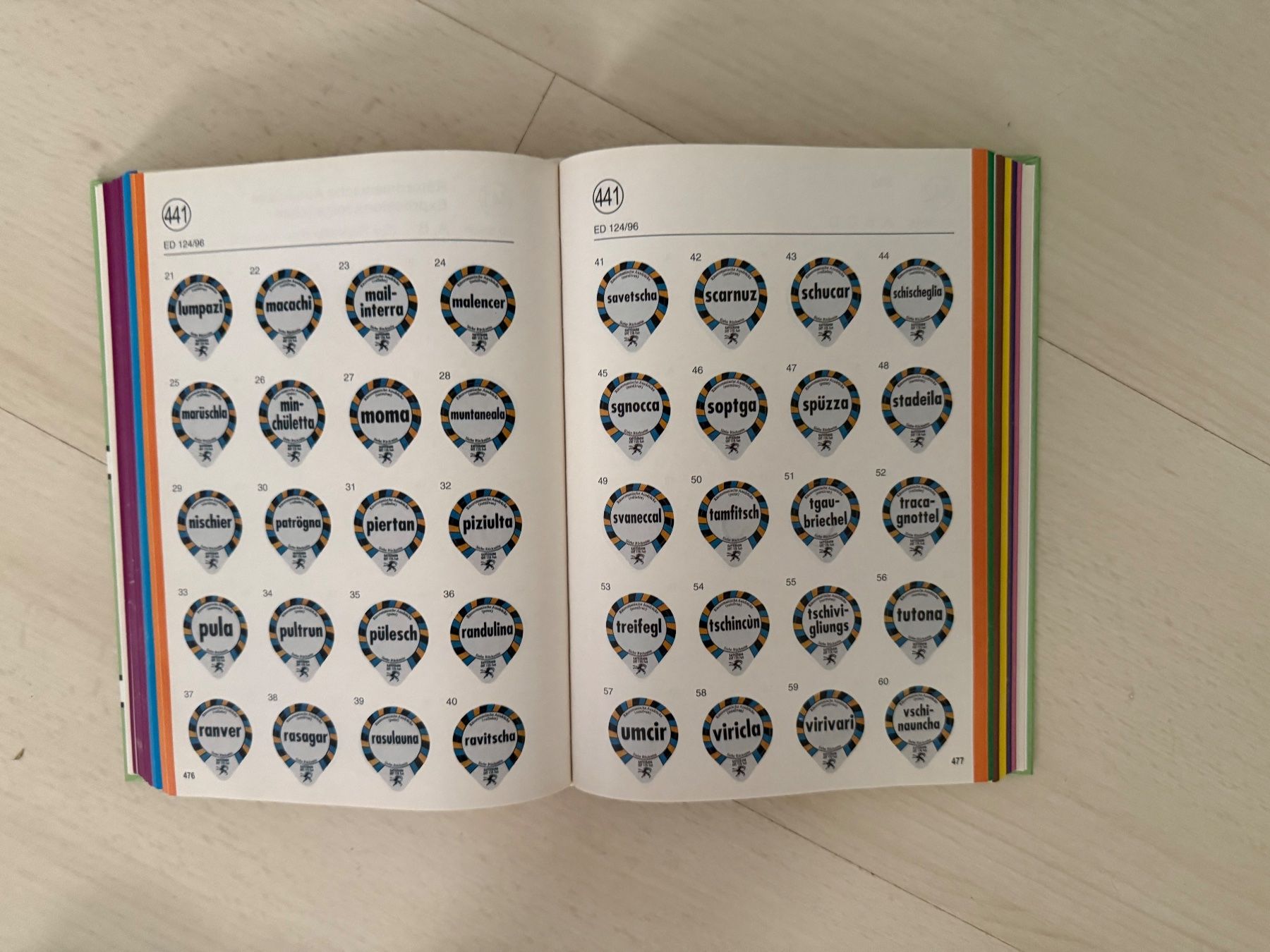 Opercules: Kaffeerahmdeckeli Katalog 1998 – D'occasion à Brüttisellen par Grueneraff 1