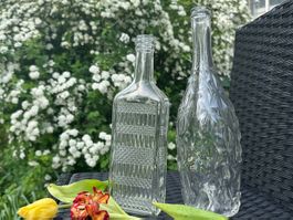 2er Set Vintage Glasflaschen für Deko oder Vasen, Top!