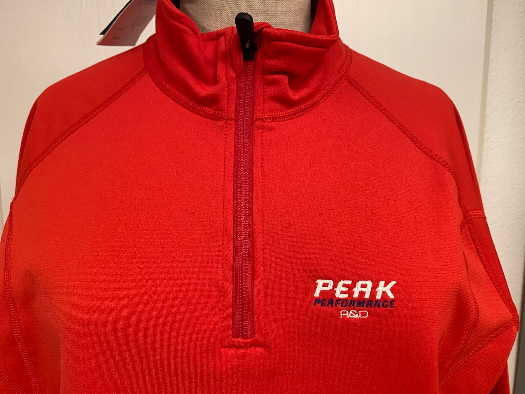 Peak Performance Pulls & Sweat-shirts: Peak Performance NEU Layer Gr XL – Neuf avec emballage d'origine à Oberweningen par Jogi2 2