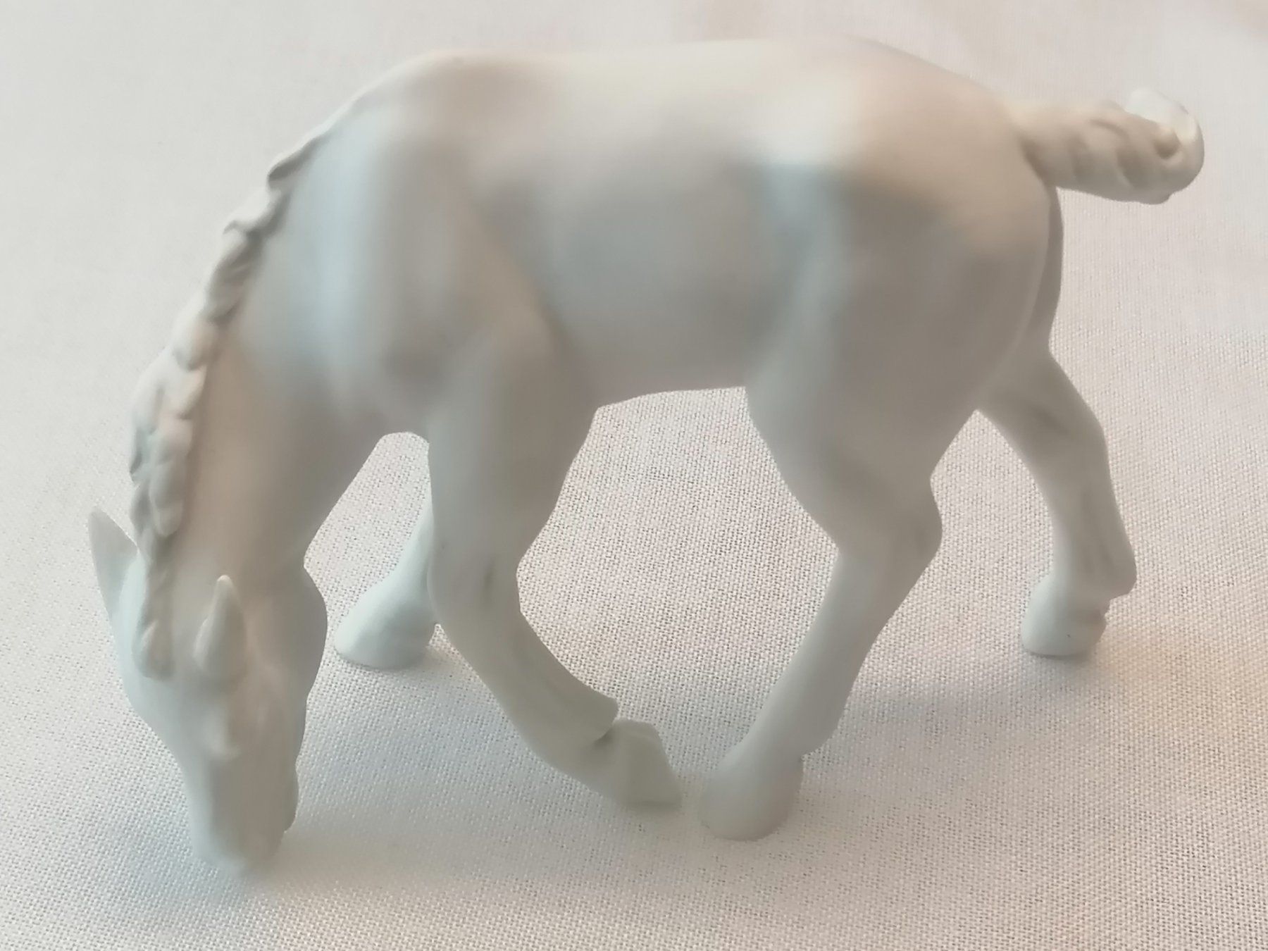 Statuette: Wallendorf Porzellan Pferd – Usato da Basel venduto da vintagecollector