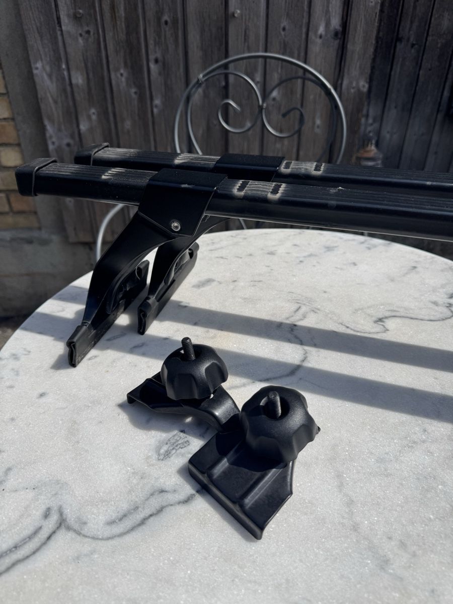 Thule Portapacchi: Thule SquareBar Evo 150 inkl. Fusssatz 951 – Usato da Bremgarten b. Bern venduto da Fusum 2
