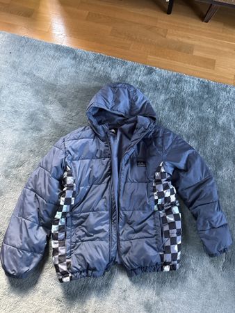 Quiksilver Winter Jacket - kids Size L - Perfect for winter!