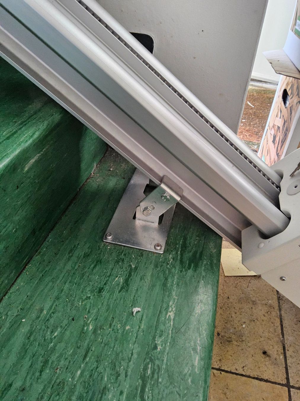 Scale: Treppenlift – Usato da Oberwil BL venduto da Interact 3