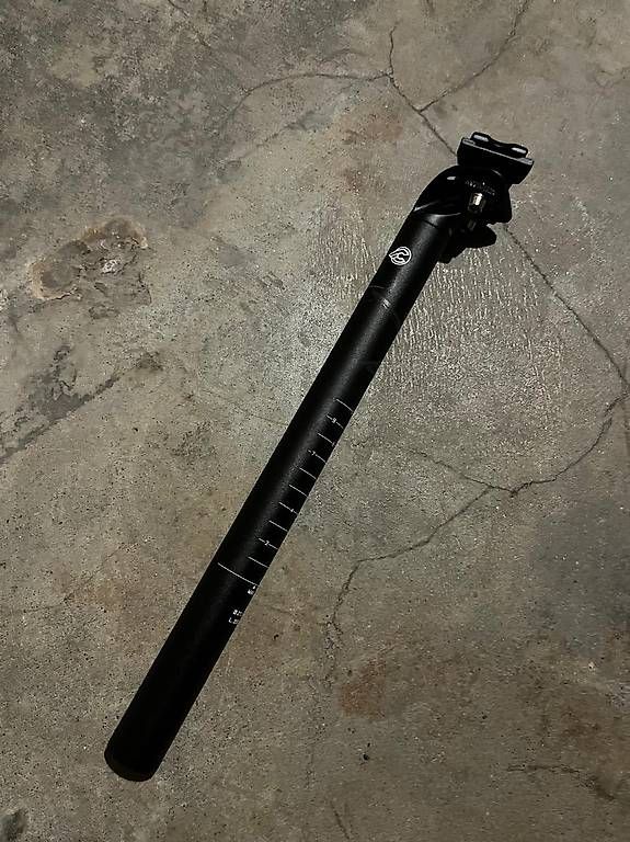 Pezzi di ricambio: Tige de selle Cinelli Vai 27,2mm – Usato da Genève venduto da br_cruzzz