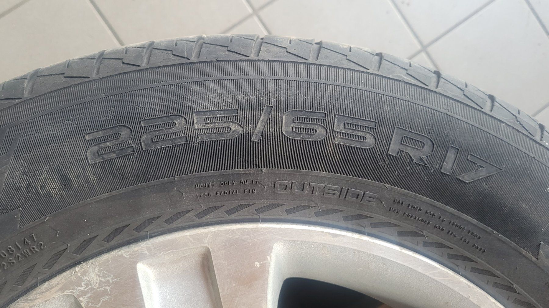 Suzuki Pneus & Kompletträder: Alufelgen – Gebraucht aus Scharans von R93 1