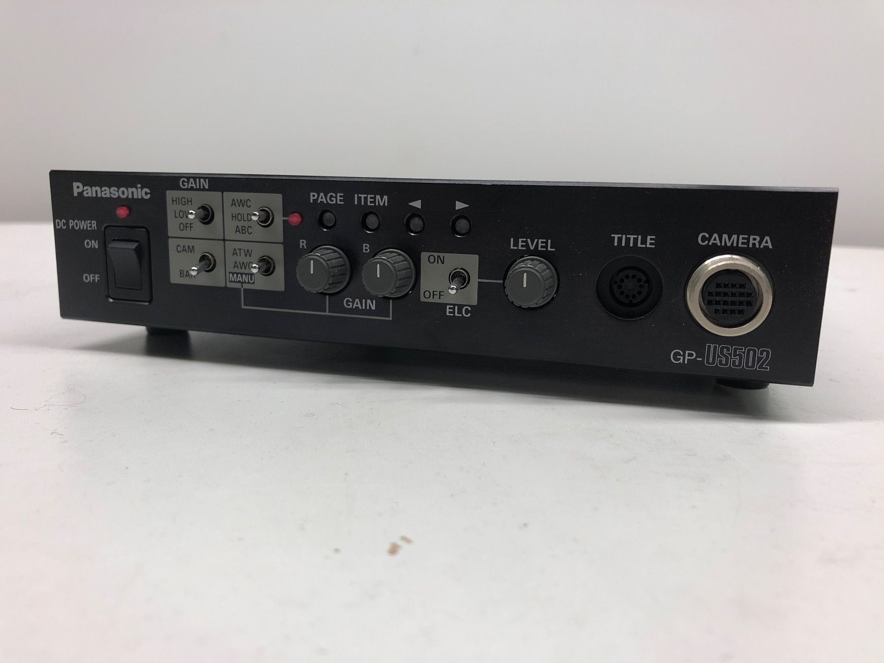 Panasonic Fotocamera: Panasonic GP-US502 Industrial Color Camera Control – Usato da Dübendorf venduto da voojagig 1