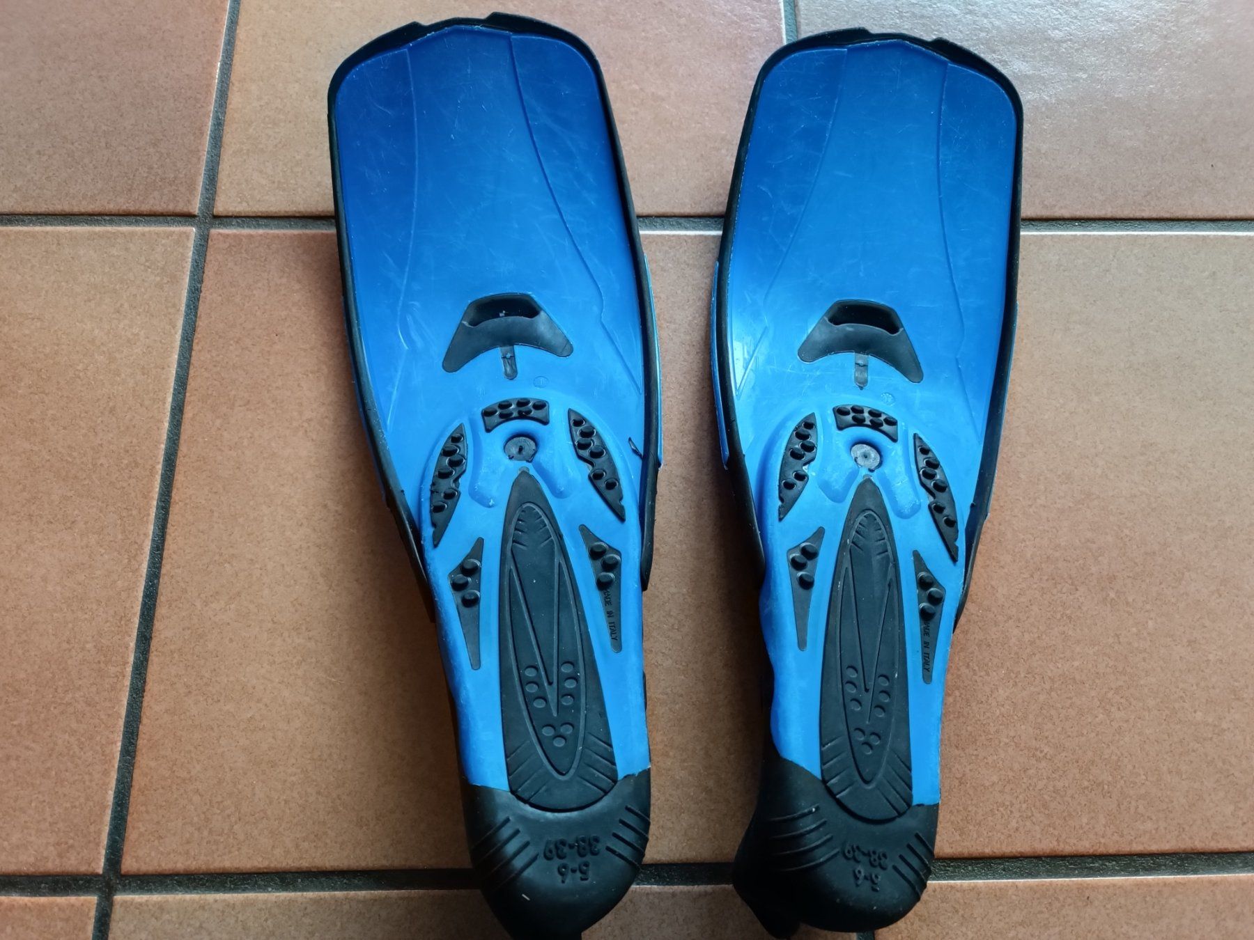 Pinne, Maschere & Boccagli: Palmes snorkeling Aqua Lung Motion ,taille 38/39 – Usato da Bevaix venduto da dusspe 1