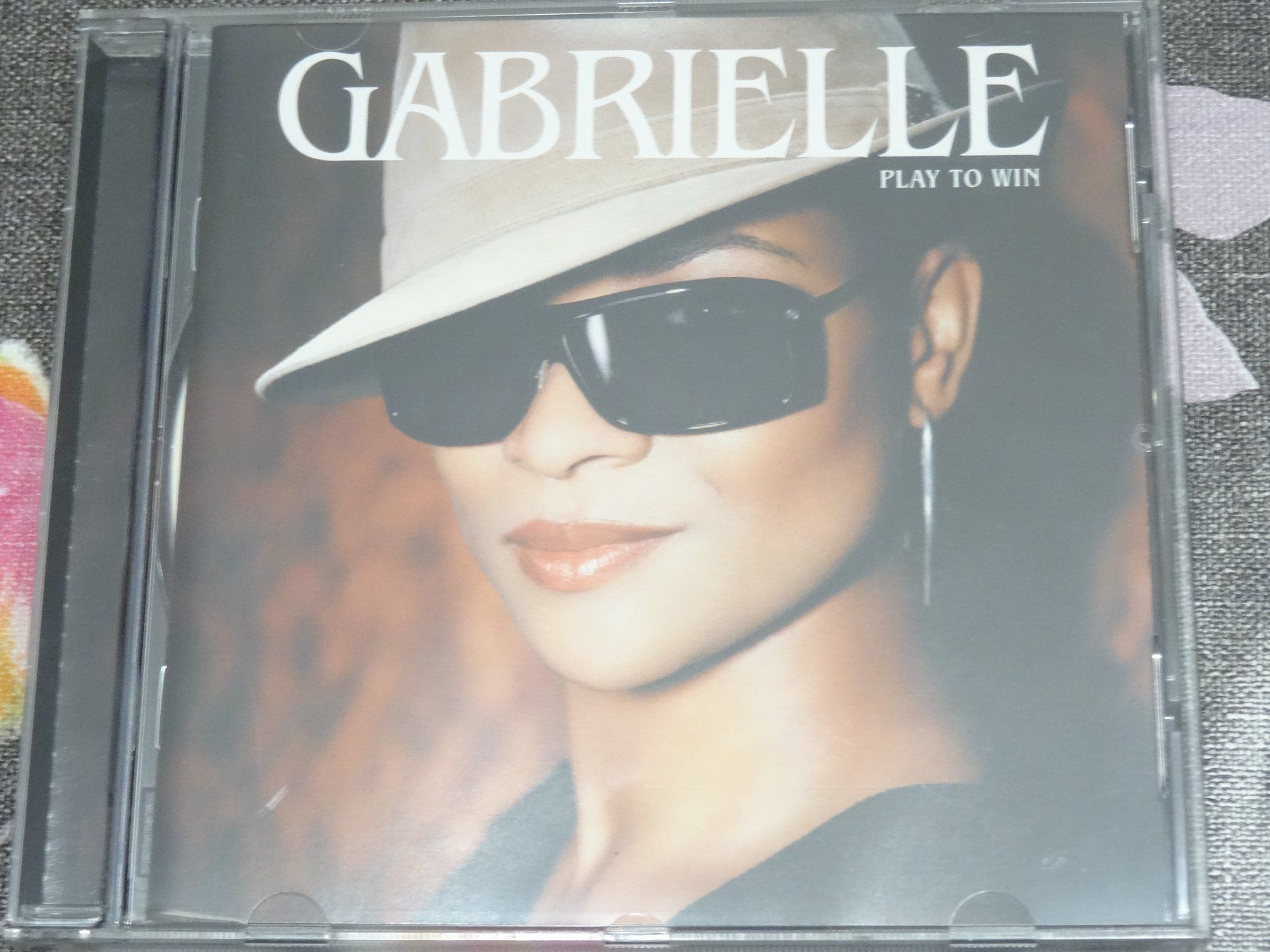 CD: Gabrielle - Play to win CD – Usato da Olten venduto da Disc-Ausverkauf