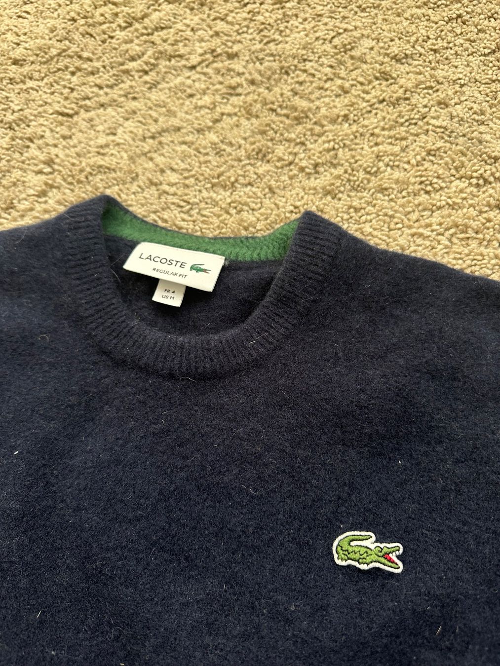 Lacoste Pullover & Sweatshirts: Warmer Lacoste Wollpullover, Grösse 4, Dunkelblau – Gebraucht aus Basel von Oloir 2