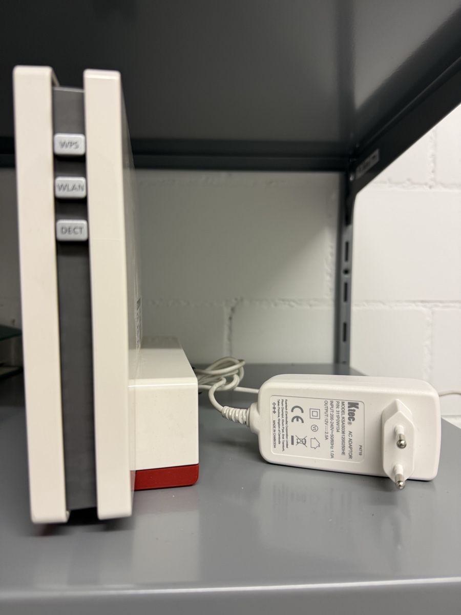 Fritz Modem & Router: FRITZ!Box 7582 Router vdsl – Usato da Zürich venduto da ggallo 1