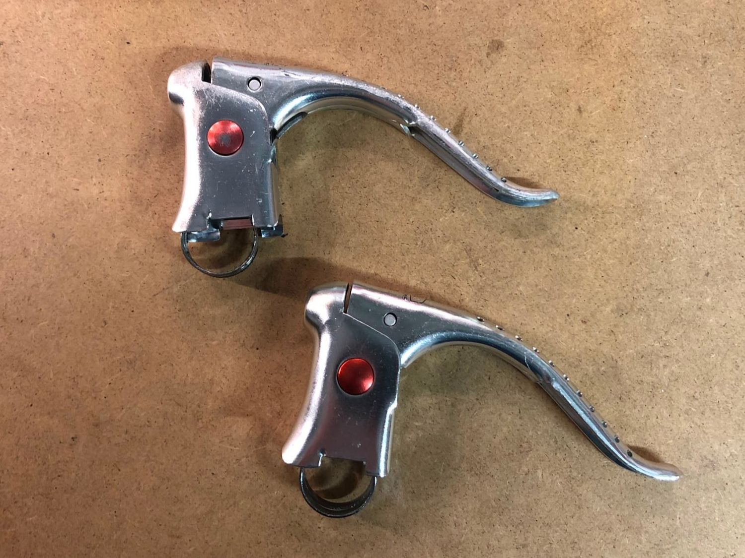 Shimano Pezzi di ricambio: Bremshebel Shimano 600EX SL-6210 – Usato da Zürich venduto da Pat_ina 1