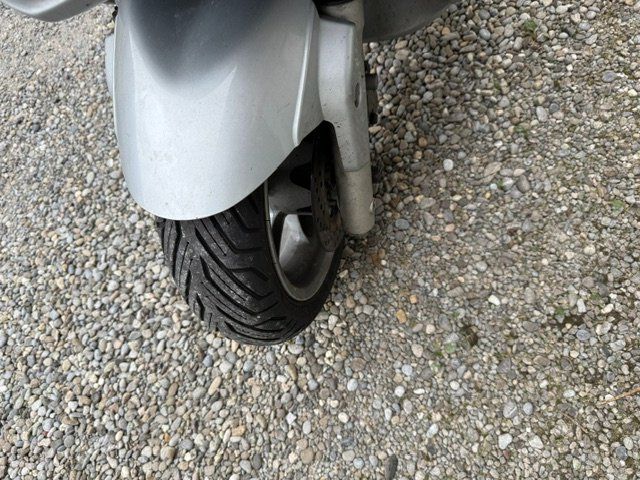 Scooter: Malaguti Madison 125 – Difettoso da Steffisburg venduto da Hgtr 3