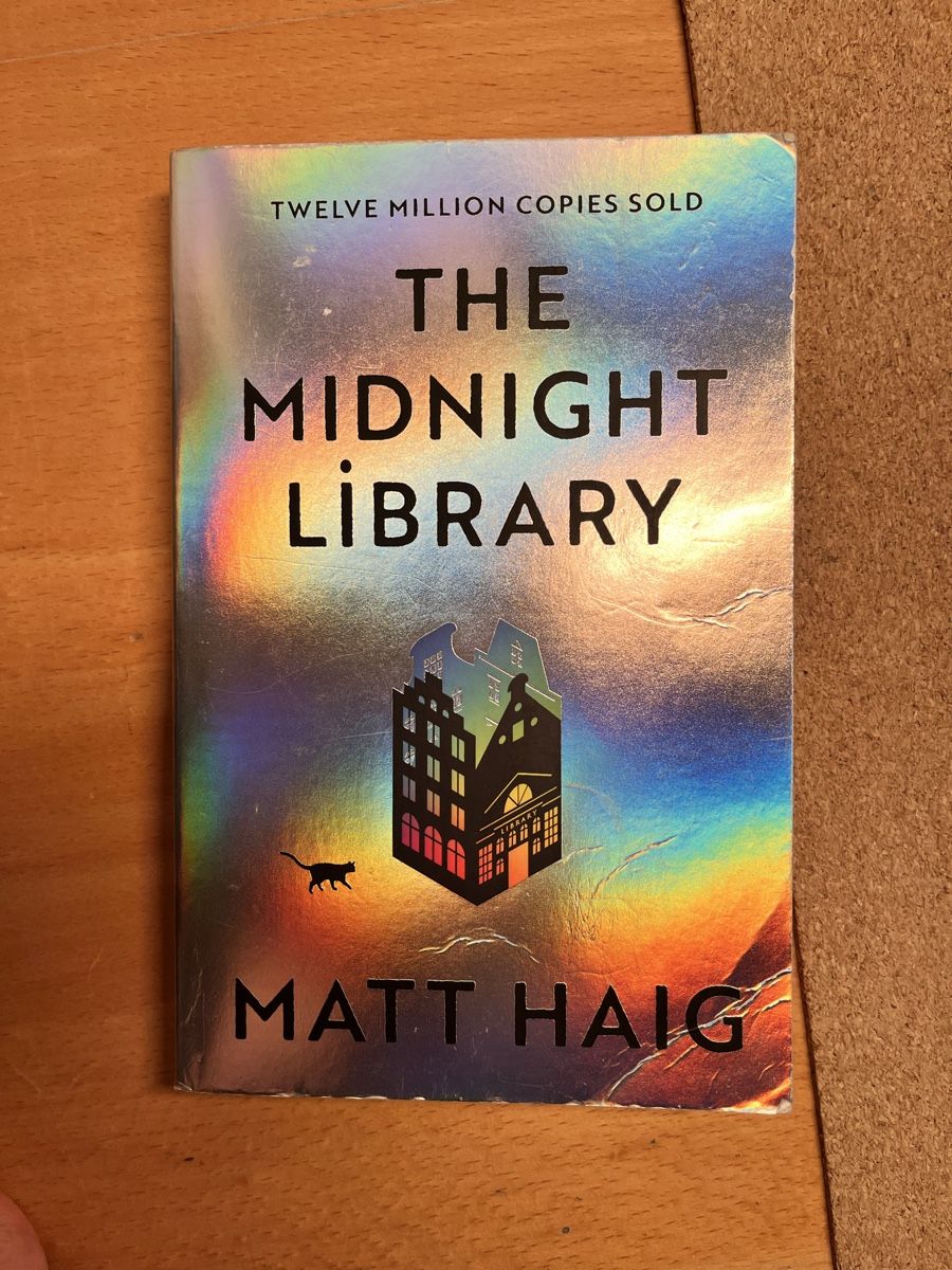 Bücher: The Midnight Library Matt Haig – Gebraucht aus Zürich von gemuesebouillon
