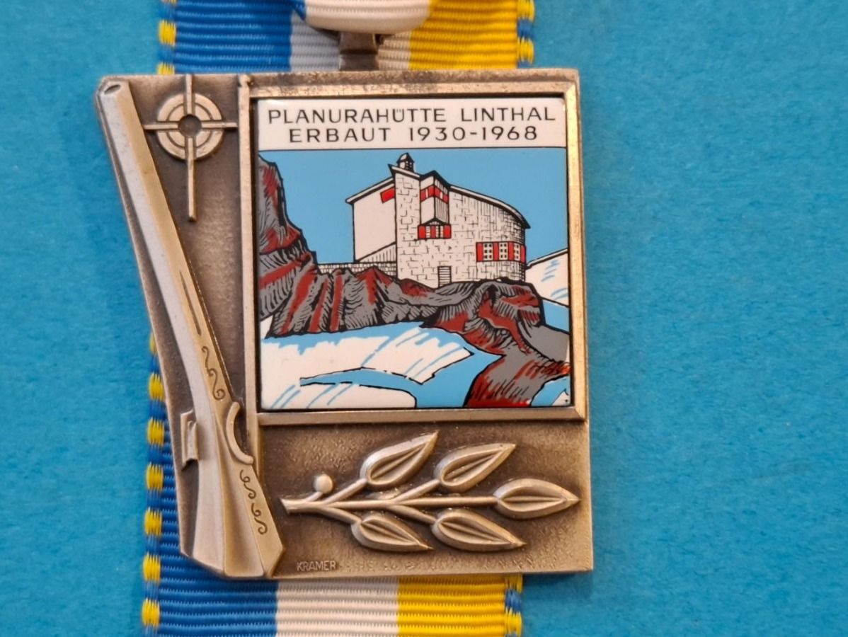 Medaglie: Glarus Linthal Planurahütte 1981 (R242) – Usato da Schwanden GL venduto da Suvorov