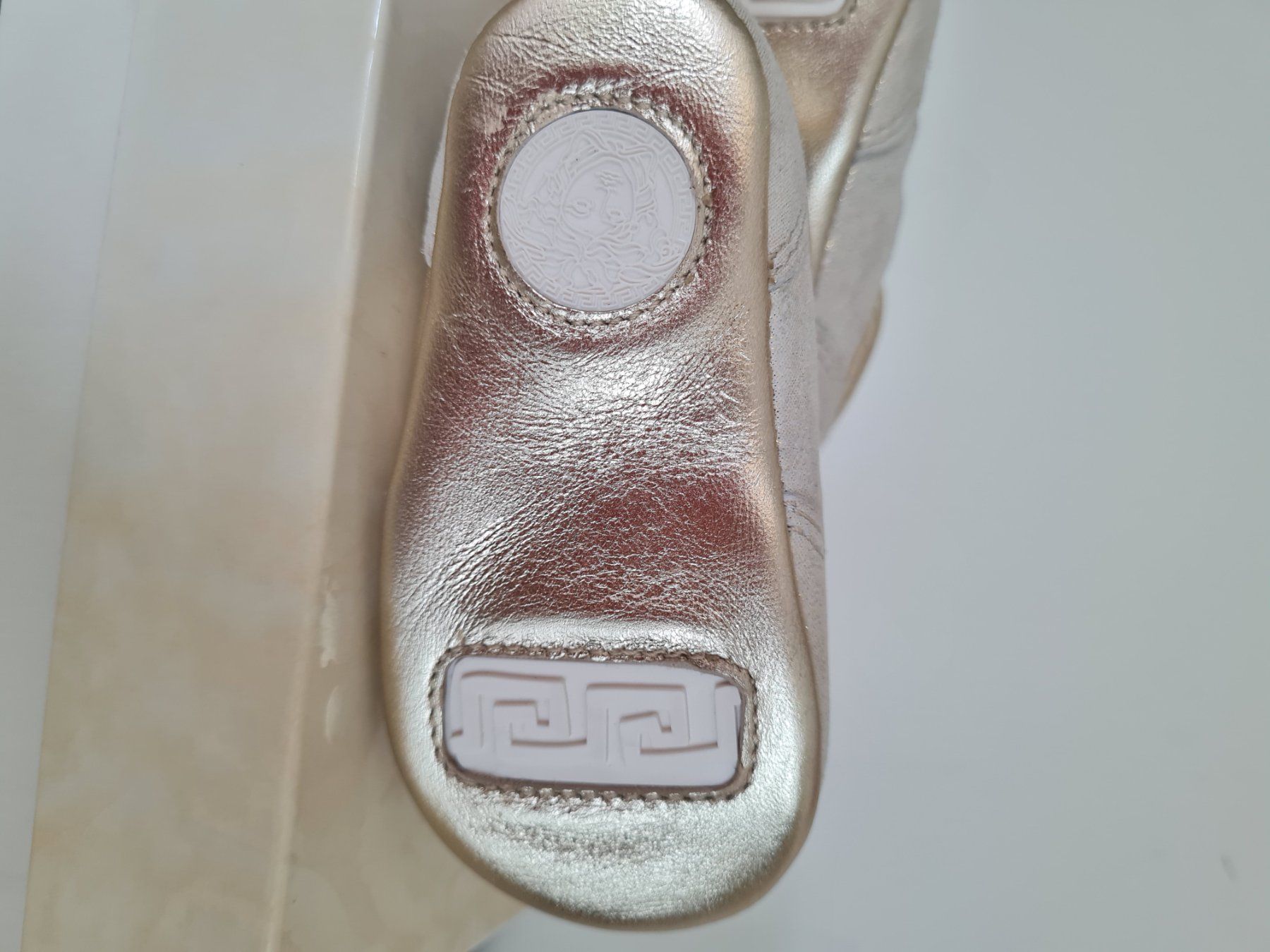 Versace Scarpe per ragazzi: YOUNG VERSACE BABY SCHUHCHEN GR:18 – Nuovo (secondo la descrizione) da Steg im Tösstal venduto da goldlionfree 7