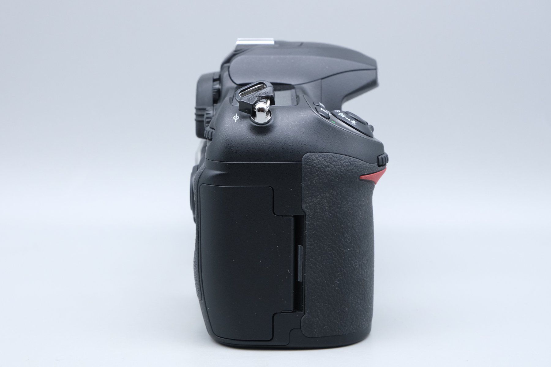 Nikon Fotocamera: Nikon D200 Gehäuse Digitalkamera Kamera – Usato da Ramsen venduto da Studio82 5