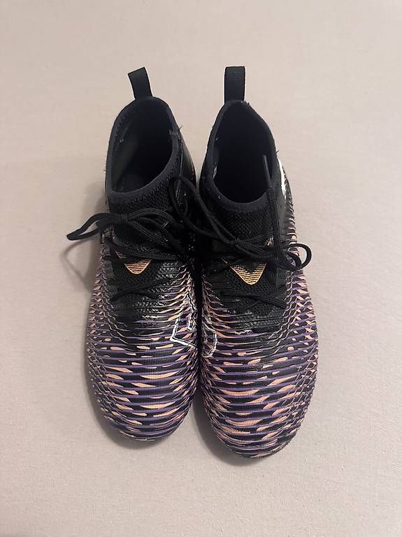 Scarpe per ragazzi: Fussball schule Puma 38,5 – Usato da Fürigen venduto da Dkneu 2