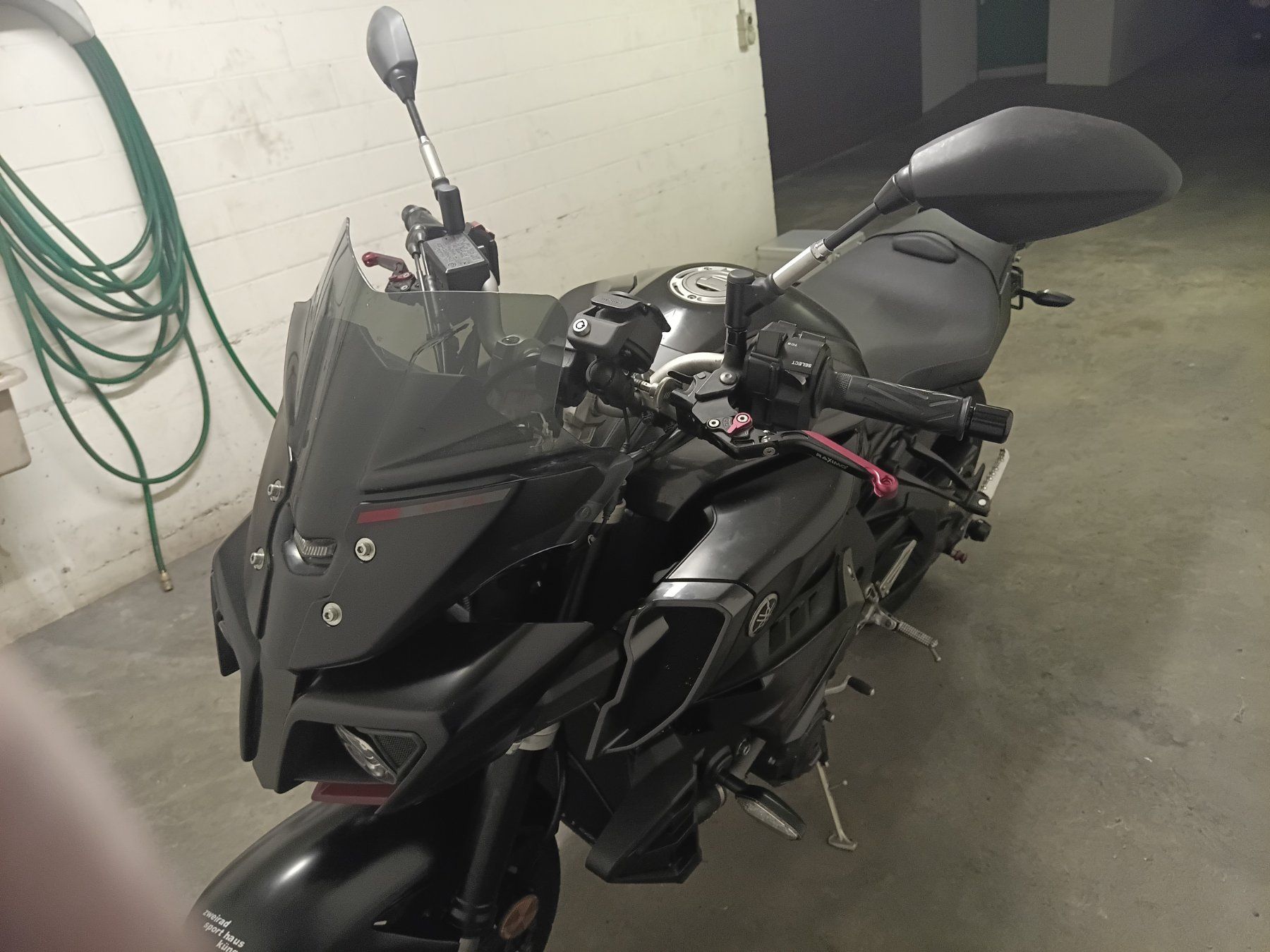 Yamaha Route: Yamaha MT 10 – D'occasion à Bütschwil par Migr1 1