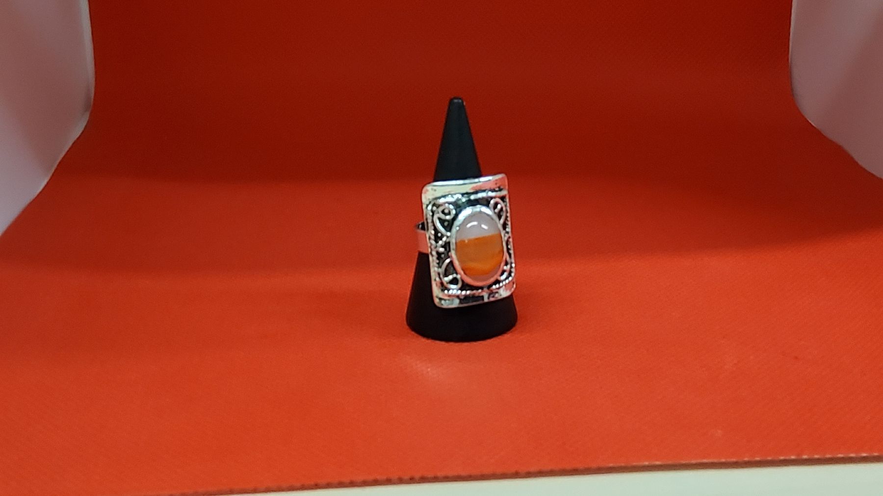 Anelli: Schicker ring mit Stein Vintage Gr. 56 – Nuovo (secondo la descrizione) da Herisau venduto da Nluanalucas