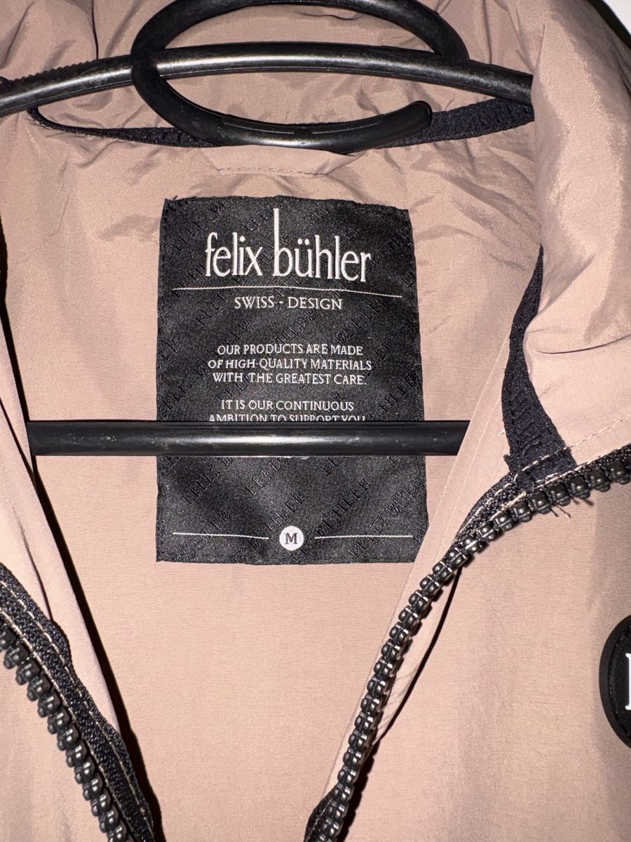 Felix Bühler Gilets: Felix Bühler Reitgilet – Neuf avec emballage d'origine à Summaprada par Cody09 1