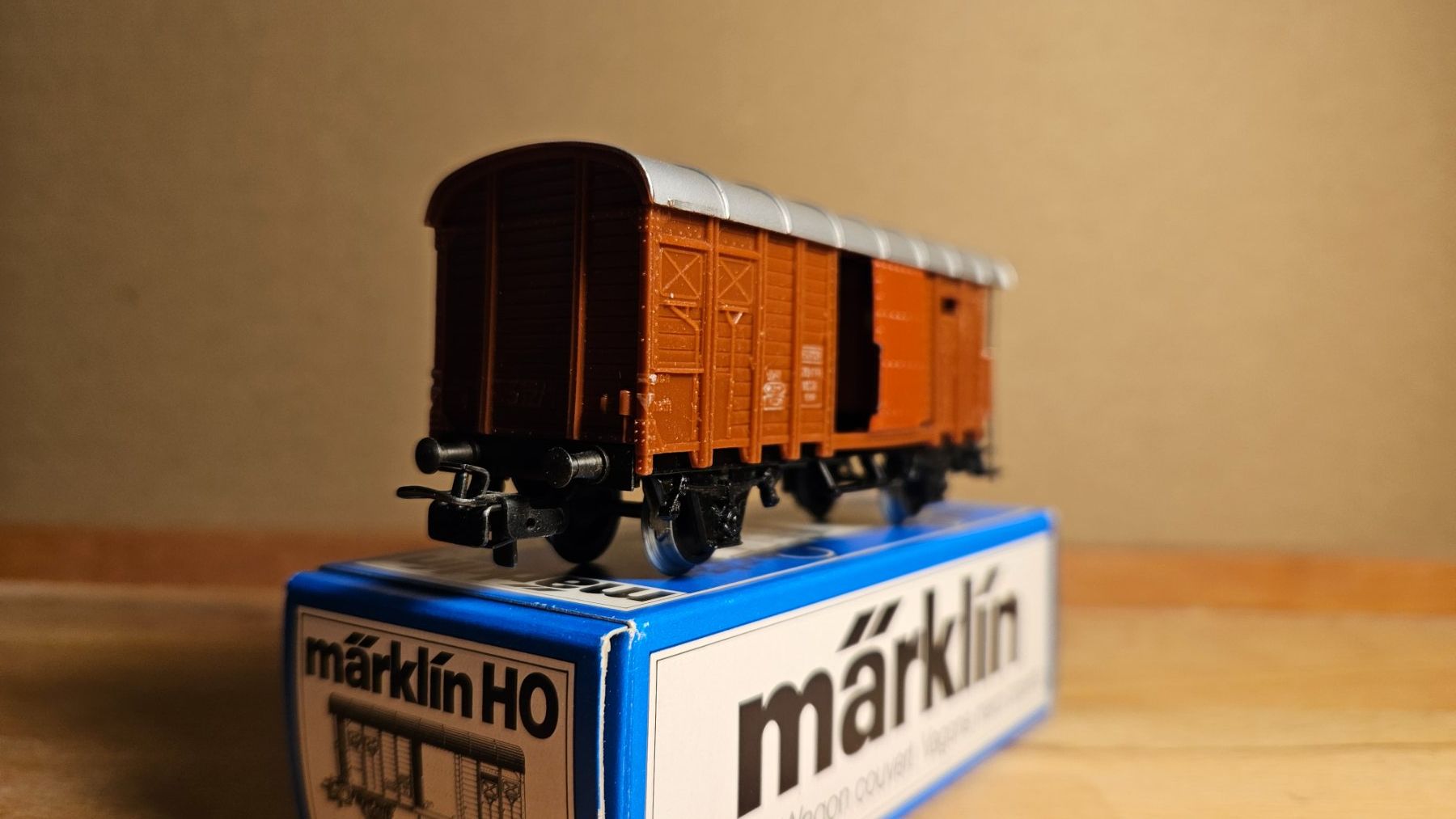 Märklin Modellini di ferrovie: Märklin H0 Güterwagen 4605 – Usato da Brüttelen venduto da frediwellensitich 3