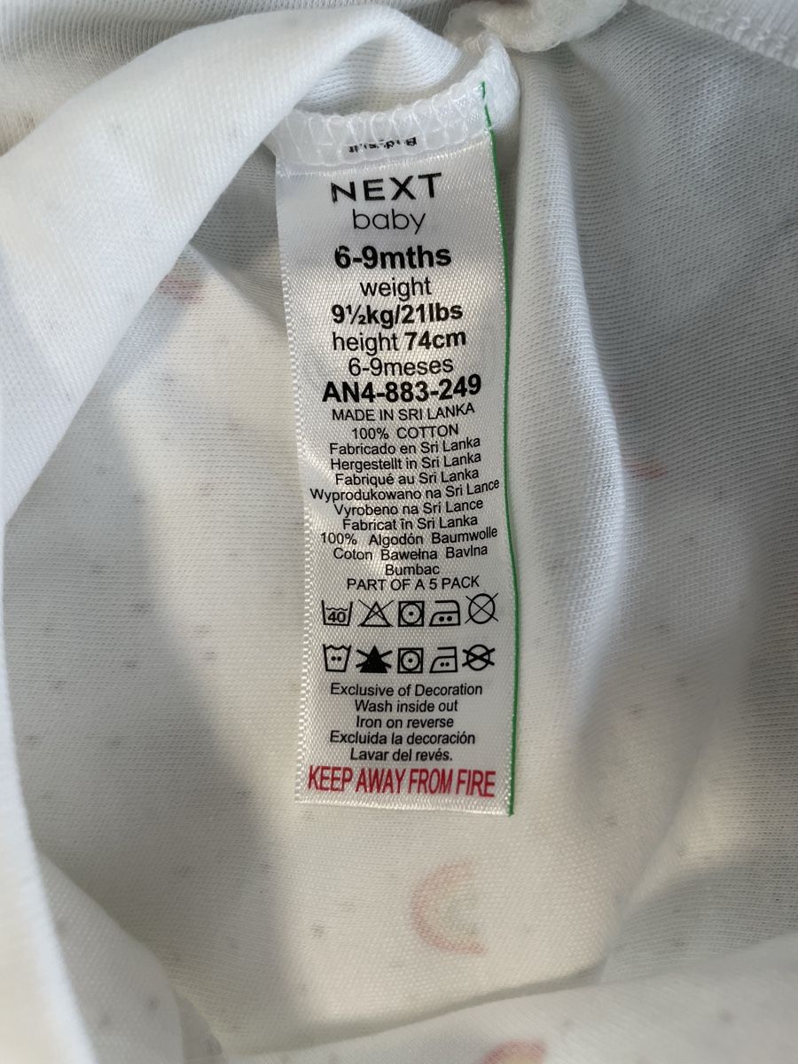 Next Lotti & Set di vestiti: Next Bodys neu – Nuovo e nell'imballaggio originale da Ipsach venduto da takacseni 2