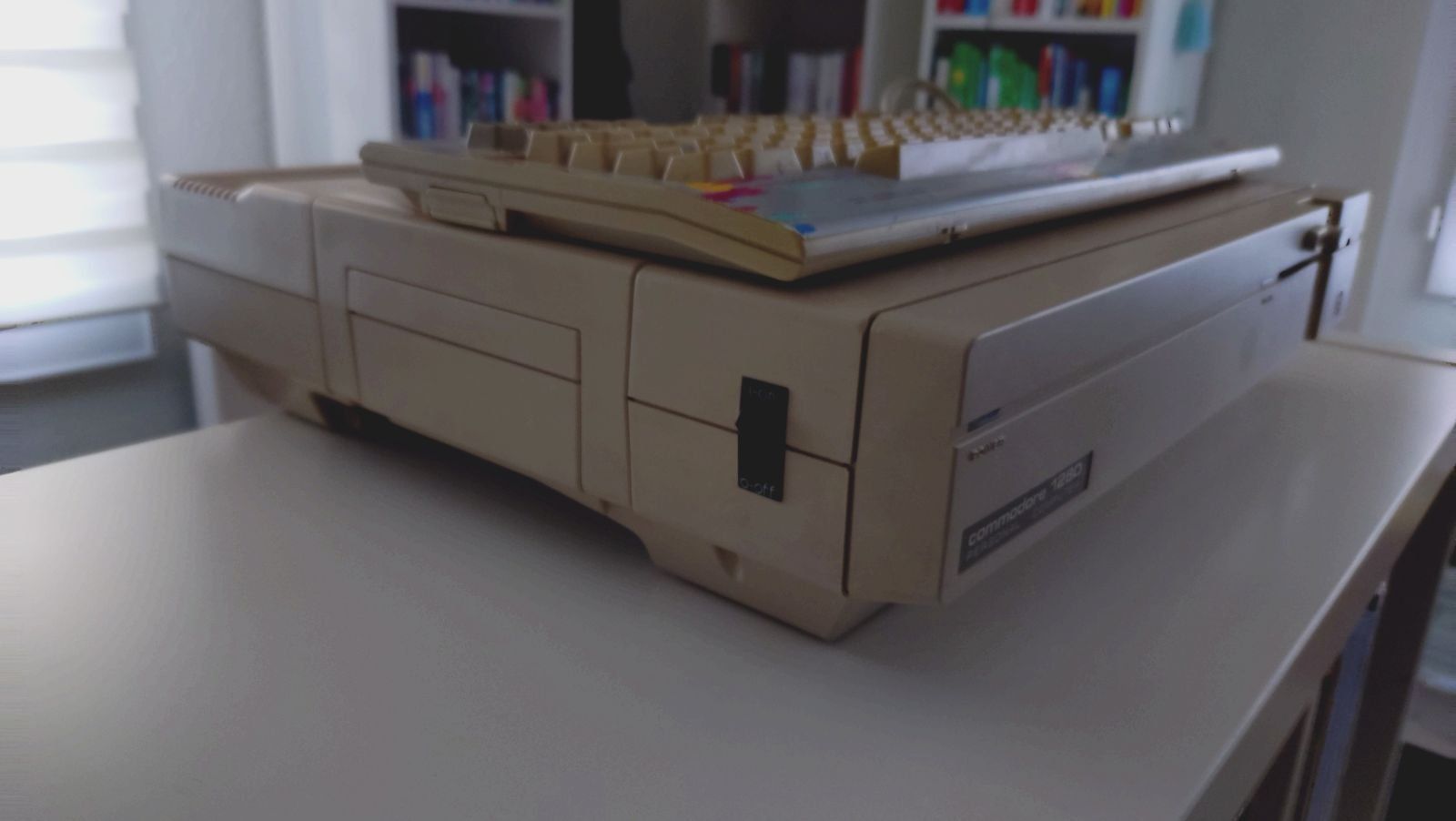 Commodore PCs: Commodore C128D – D'occasion à Grüningen par Stargazer 1