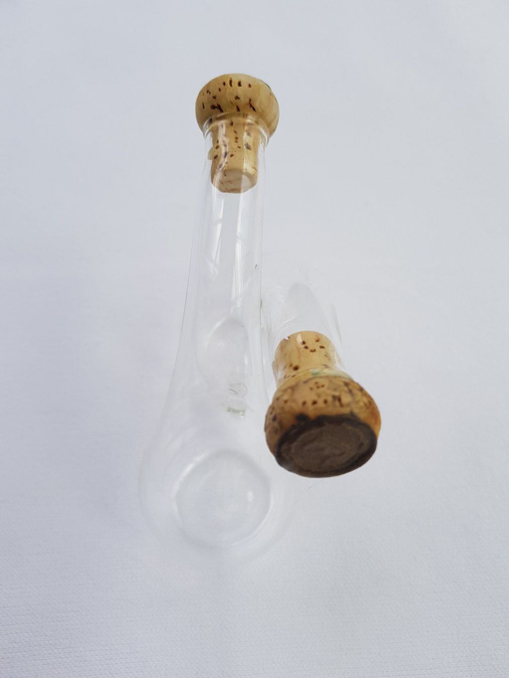Altro in Stoviglie & Bicchieri: Vintage Glasflsche mit 2 Korken – Usato da Näfels venduto da SuEdHe 2