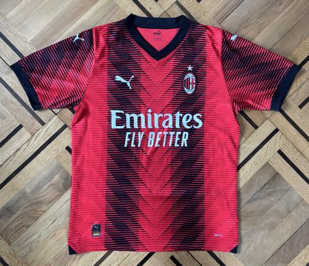 Maillot AC Milan Puma authentique 23/24 Taille M bon état