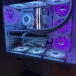MSI Grafikkarten: Carte Graphique 5080 – Gebraucht aus Bulle von xyn_6qzx