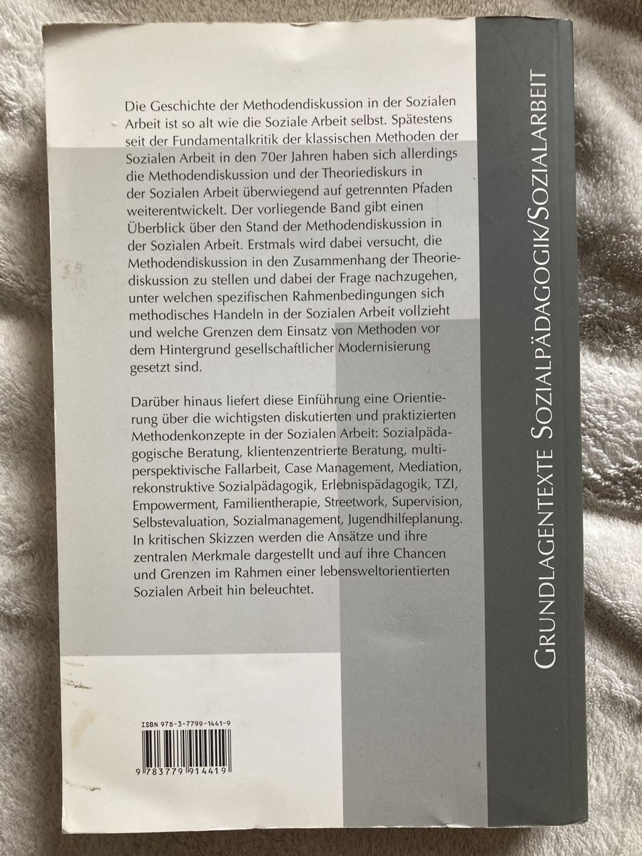 Libri: Methoden der Sozialen Arbeit. Eine Einführung. – Usato da Basel venduto da Myriam3 1