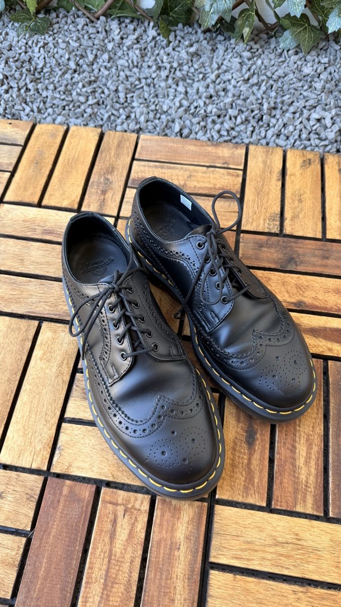 Dr. Martens Scarpe da uomo: Dr. Martens 3989 Brogue schwarz Gr. 39 – Usato da Auw venduto da lili_jos