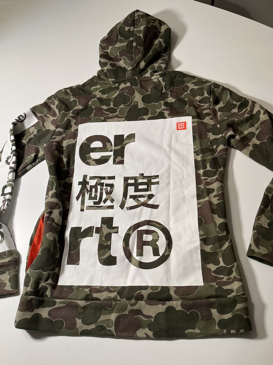 Superdry Maglioni & Felpe: Kapuzenpullover, SUPERDRY, gute Qualität – Usato da Stäfa venduto da ten_9rrs 4