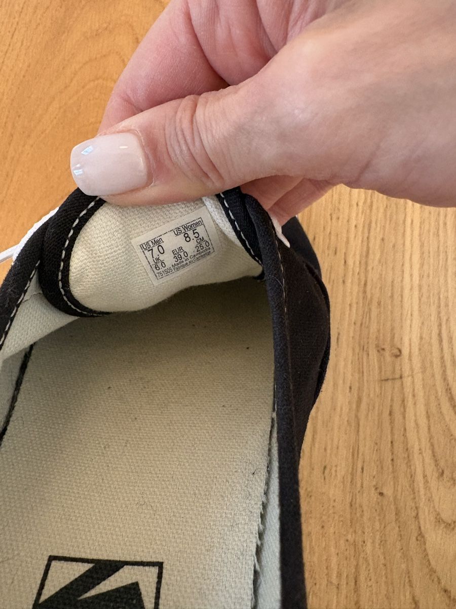 Vans Scarpe da uomo: Vans Authentic tg 39 – Usato da Giubiasco venduto da cel_qlw7 2