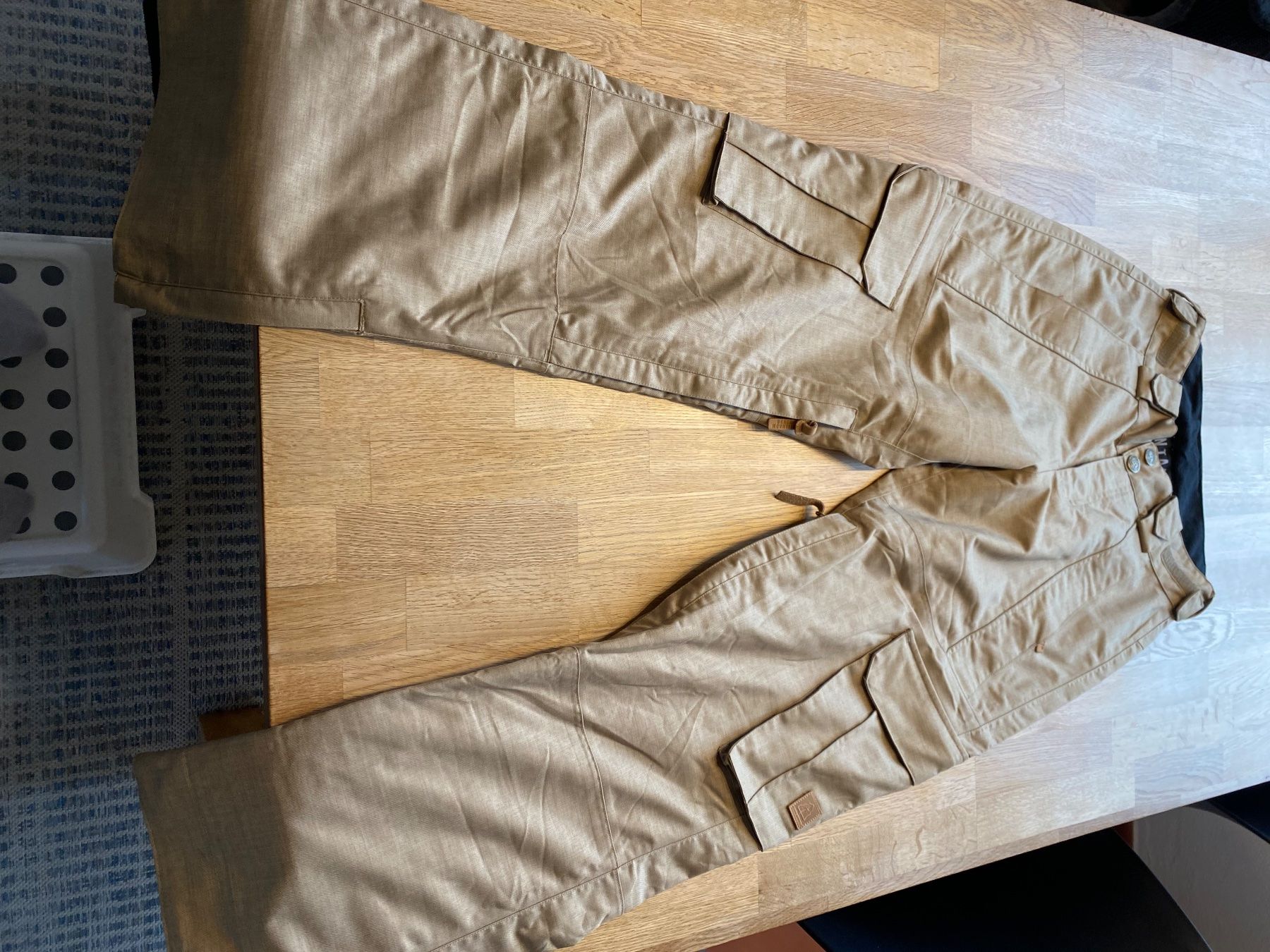 Pantaloni: Snowboardhose Beach Mountain – Usato da Felsberg venduto da Ursina012