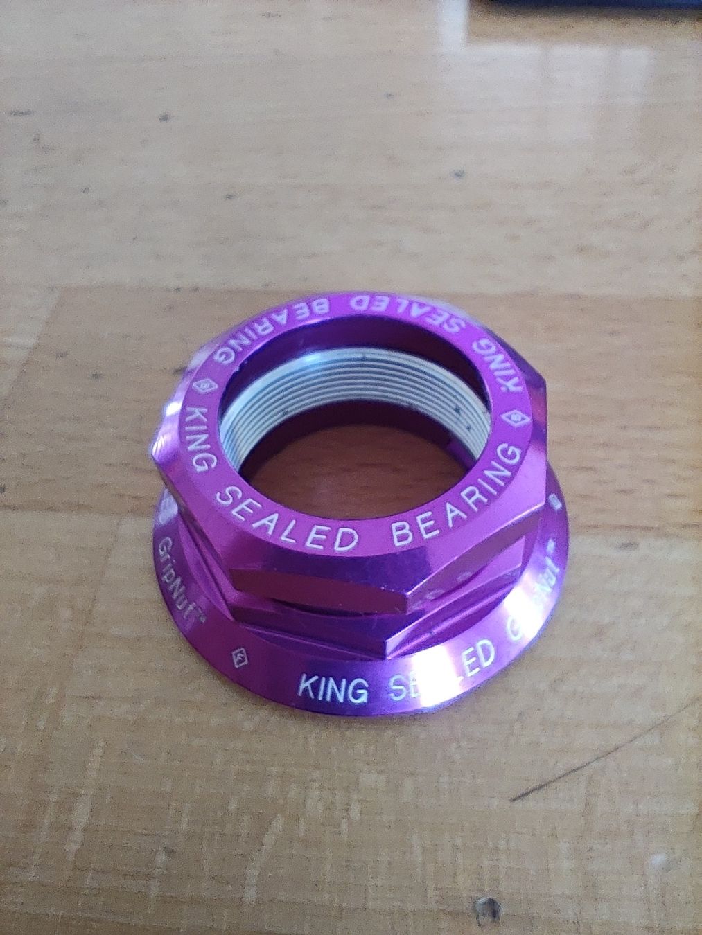Ersatzteile: Chris King 3DV violet Gripnut 1.1/8 Steuersatz – Neu (gemäss Beschreibung) aus Aesch ZH von Larsk