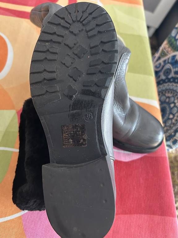 Chaussures femmes: Stivali vera pelle 22fr – D'occasion à Lugano par bef_6qcn 1