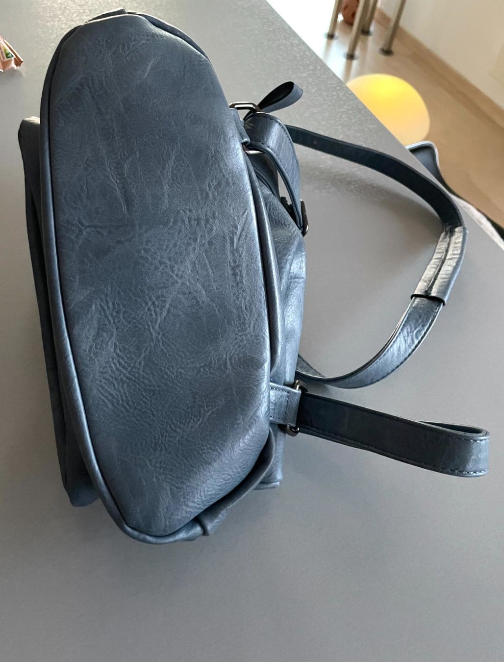 Zaini: Lederrucksack/-tasche, robust, edel, elegant, sportlich, uni – Usato da Amriswil venduto da fit8580 4