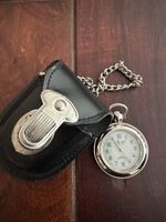 Taschenuhr Klein mit Hülle 