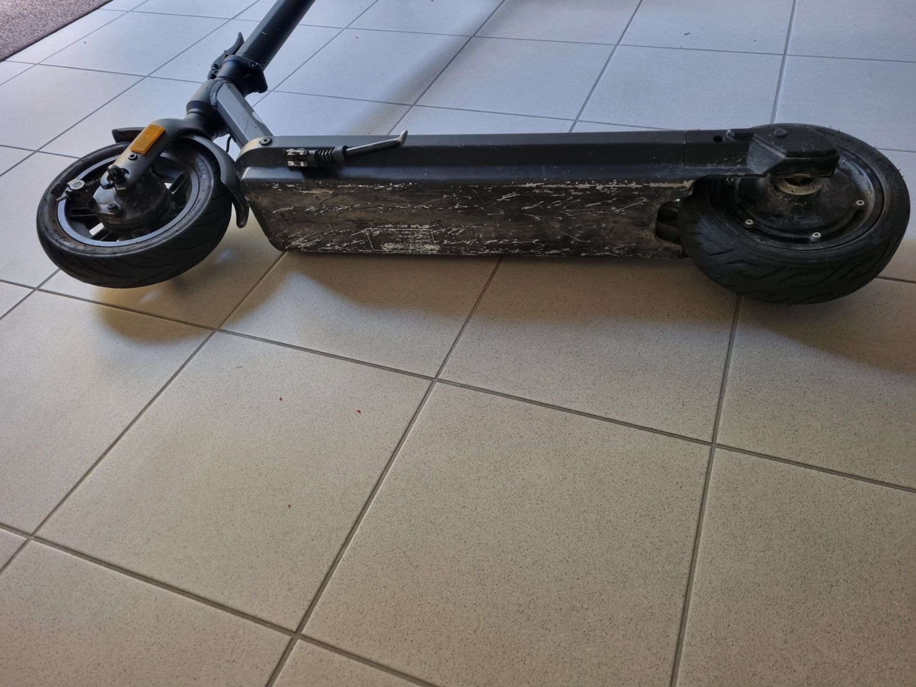 VMAX Kickboard: Vmax vx 2 LT - 500 w starken Motor – Defekt aus Wädenswil von Patriots 7