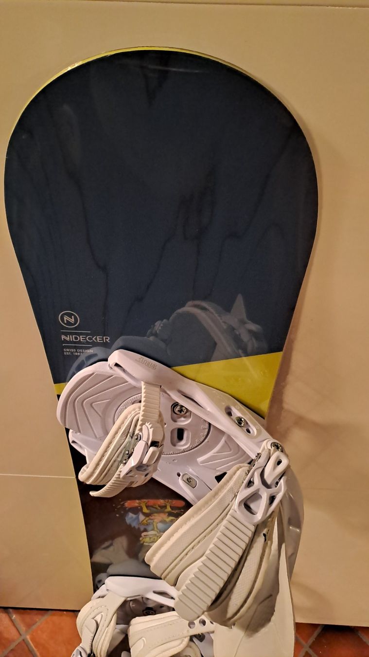 Nidecker Board: Neues Nidecker Snowboard 110cm inkl. Bindung – Nuovo e nell'imballaggio originale da Oberrieden venduto da Raja011 5