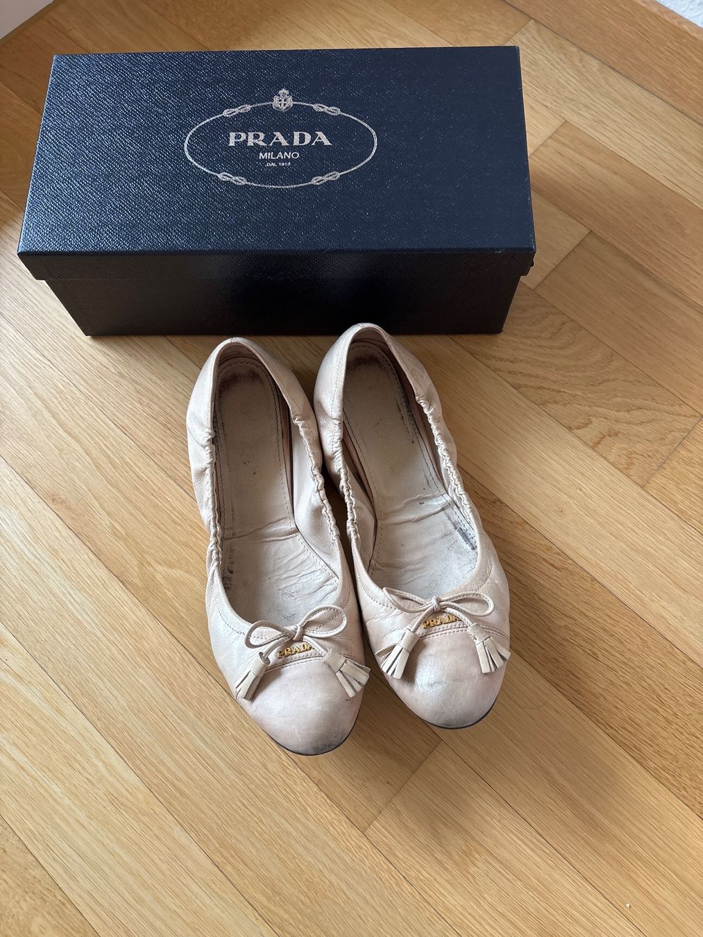 Prada Scarpe da donna: Prada Beige Ballerinas 41 – Usato da Zürich venduto da stefwax12
