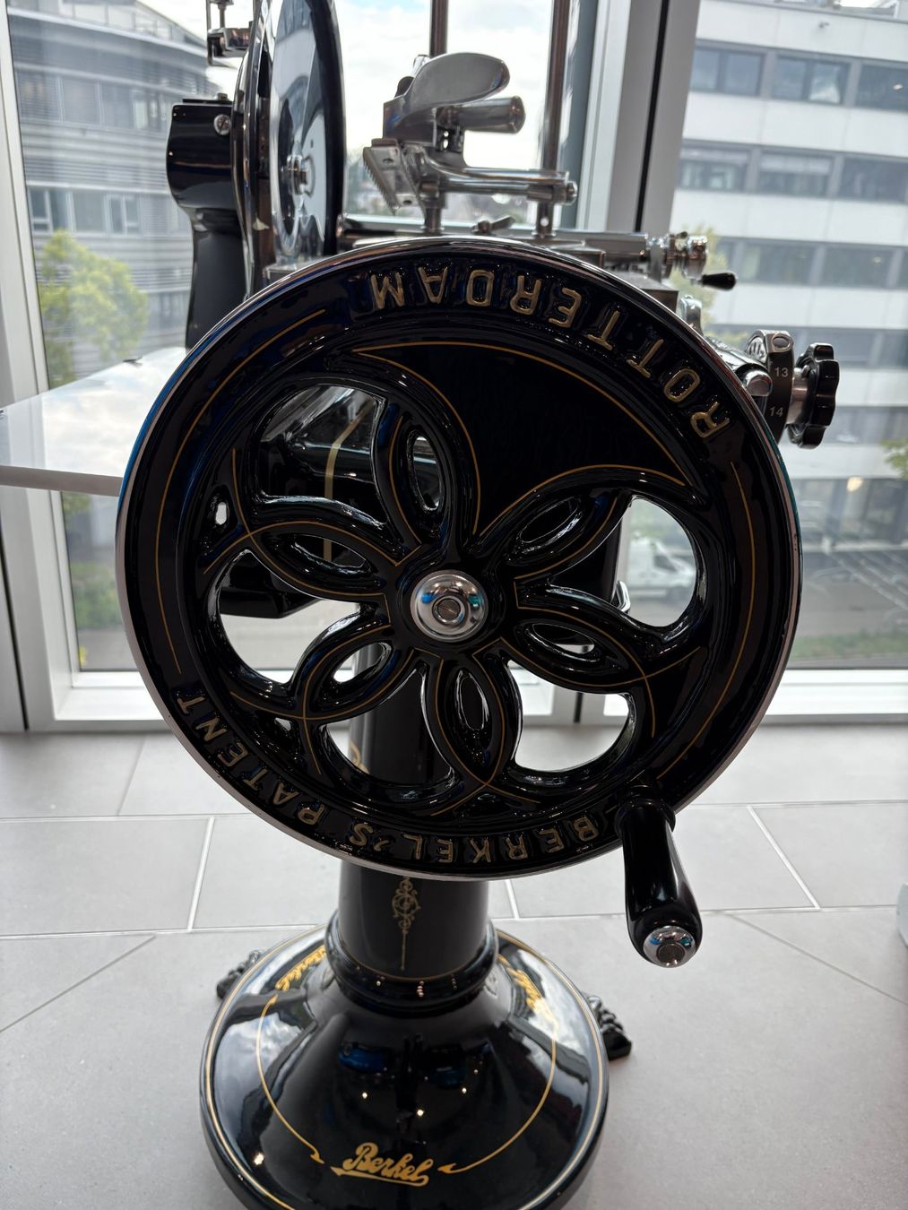 Berkel Küchengeräte: original restaurierte Berkel Serie 9 schwarz – Neu (gemäss Beschreibung) aus Zürich von Autocity 2