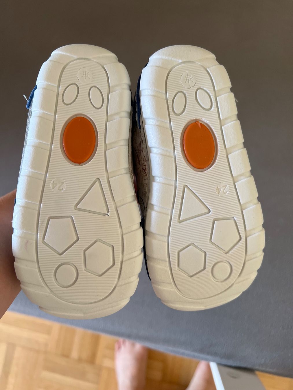 Schuhe für Mädchen: Schuhe neu – Neu und originalverpackt aus Thalwil von lom_858j 2